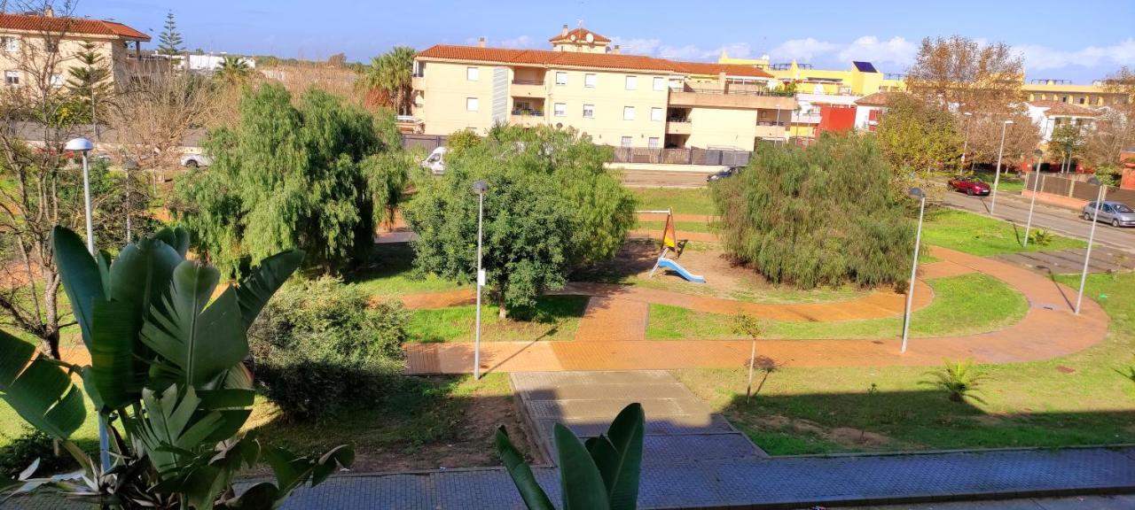 Apartamento Tomcar Piscina, Padel, Wifi Y Zonas Comunes Sanlucar de Barrameda Bagian luar foto